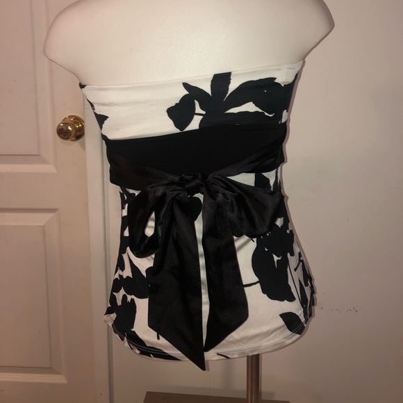 Le Chateau Top - Picture 3 of 7